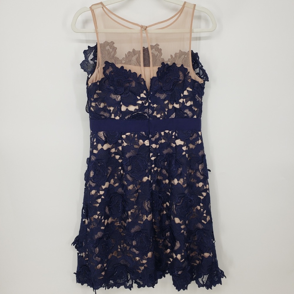 Adrianna Papell Navy Lace Floral Applique Cocktail Sheath Dress Illusion Size 6 - Picture 2 of 8